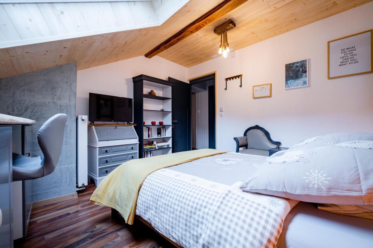 B&B Restaurant Le Pernollet Evionnaz 外观 照片