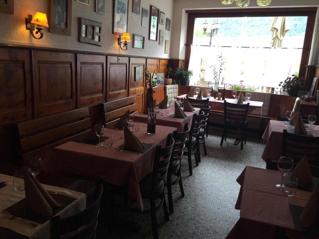 B&B Restaurant Le Pernollet Evionnaz 外观 照片