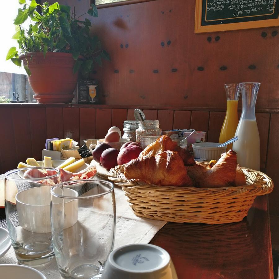 B&B Restaurant Le Pernollet Evionnaz 外观 照片